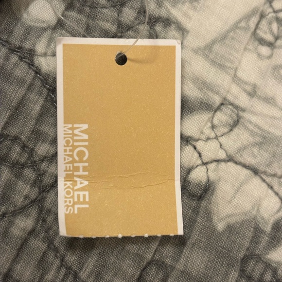 Michael Kors NWT Dark Green Leather Eyelet Wristlet - Picture 6 of 10